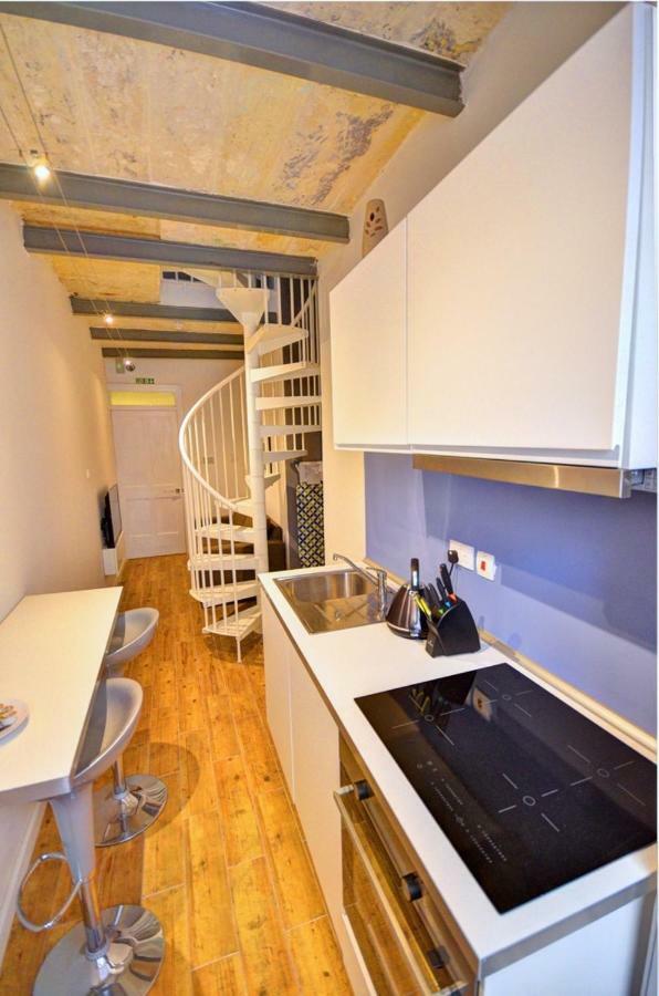 West Street Apartment Duplex Валета Екстериор снимка